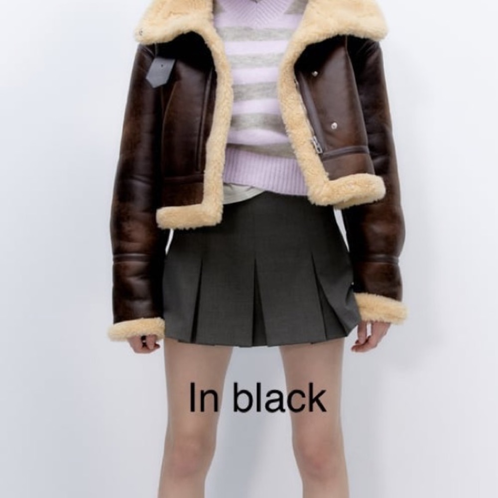 BLACK PLEATED ZARA SKORT